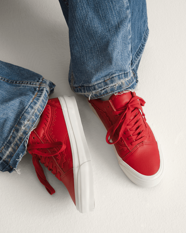 Premium Old Skool Shoe in Racing Red | Vans