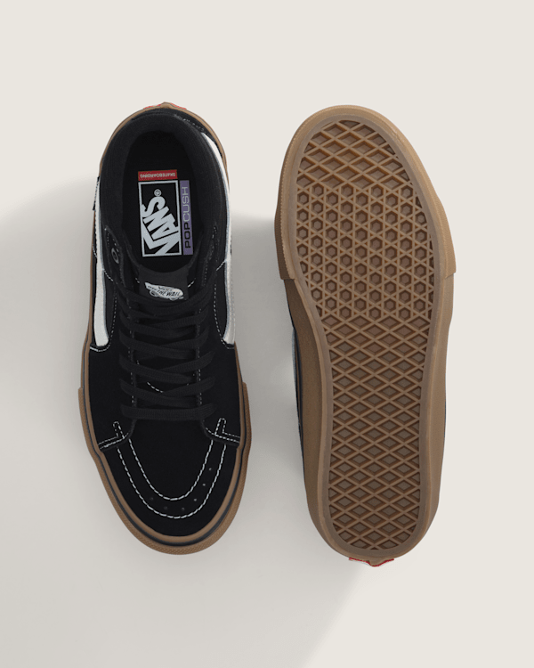 Skate-Sk8Hi-Shoe-VANS-ALT2.png