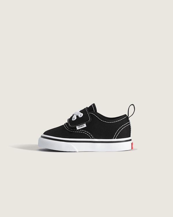 Toddler Authentic Shoe in Black | Vans