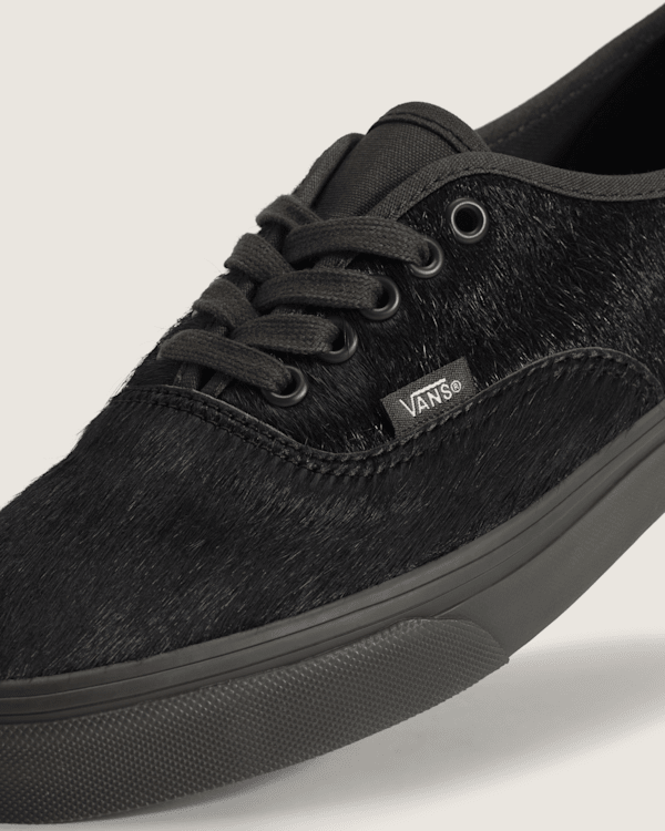 Authentic Shoe | Vans US