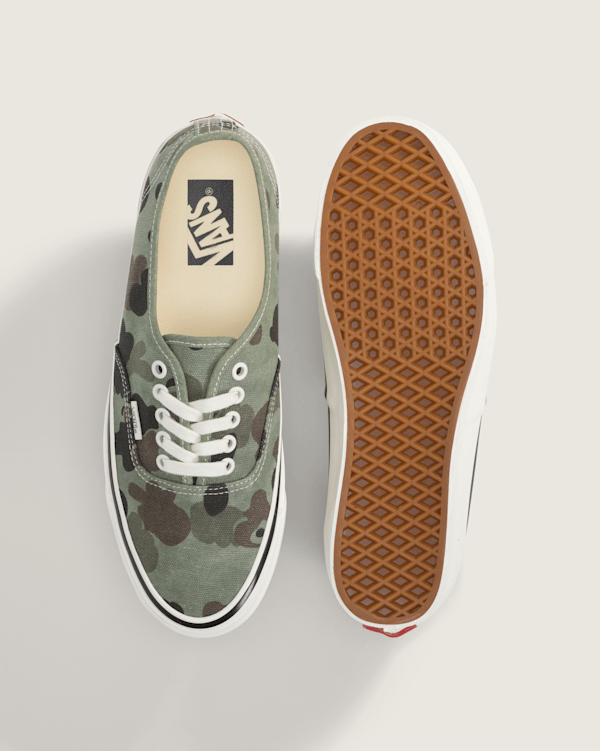 Premium Authentic Shoe in Duck Camo Green | Vans