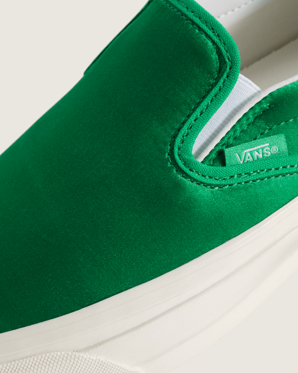 Premium Classic Slip-On Shoe in Vivid Verdant Green | Vans