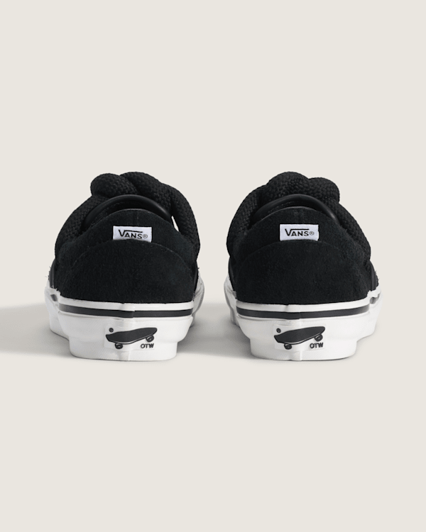 OTW Slip-On 98 Knot Vibram in Black / Off White | Vans