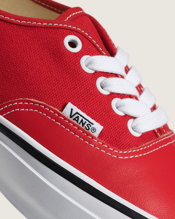 OTW Authentic 44 Siped Vibram in Racing Red | Vans