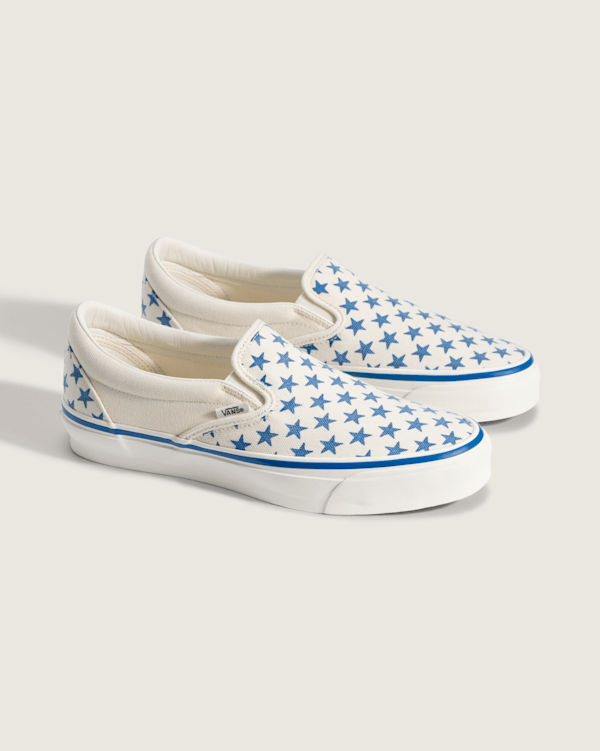 Premium Classic Slip-On Shoe in True Blue / Marshmallow White | Vans