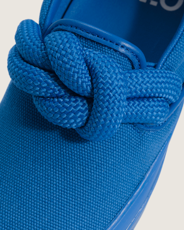 OTW Slip-On 98 Knot Vibram in Daphne Blue / White | Vans