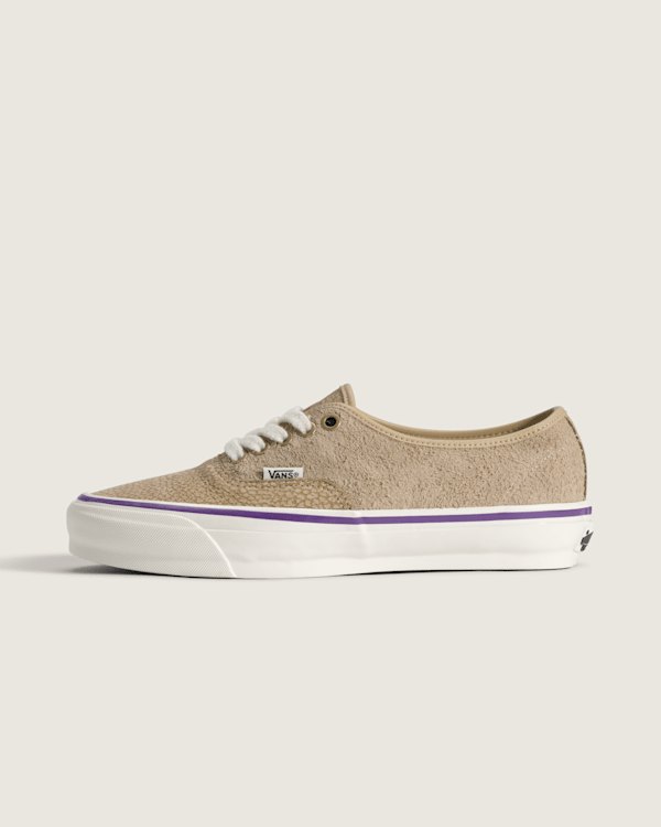 OTW Authentic 44 Siped Vibram in Amphibian Incense | Vans