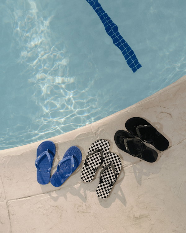 Womens Makena Sandal