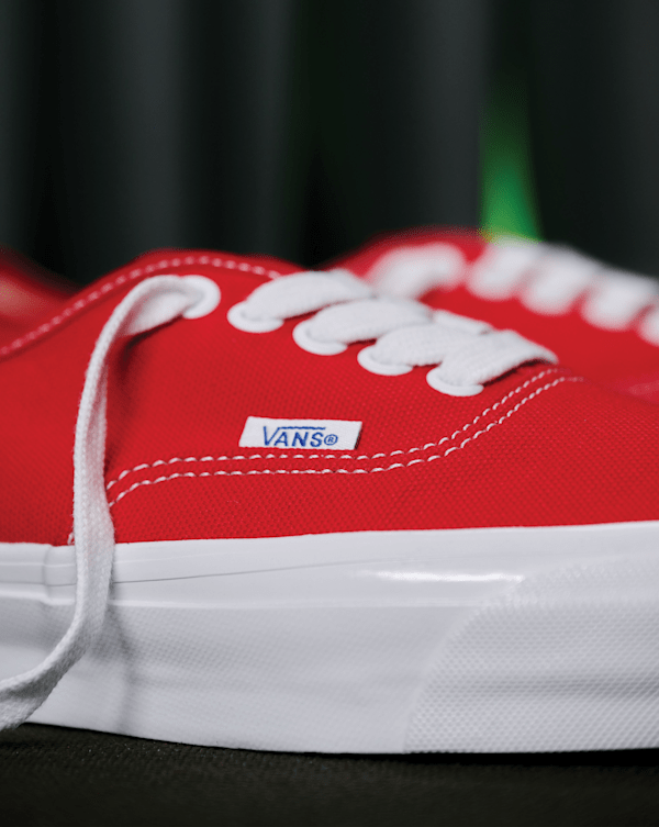 Premium Authentic Shoe in Racing Red | Vans