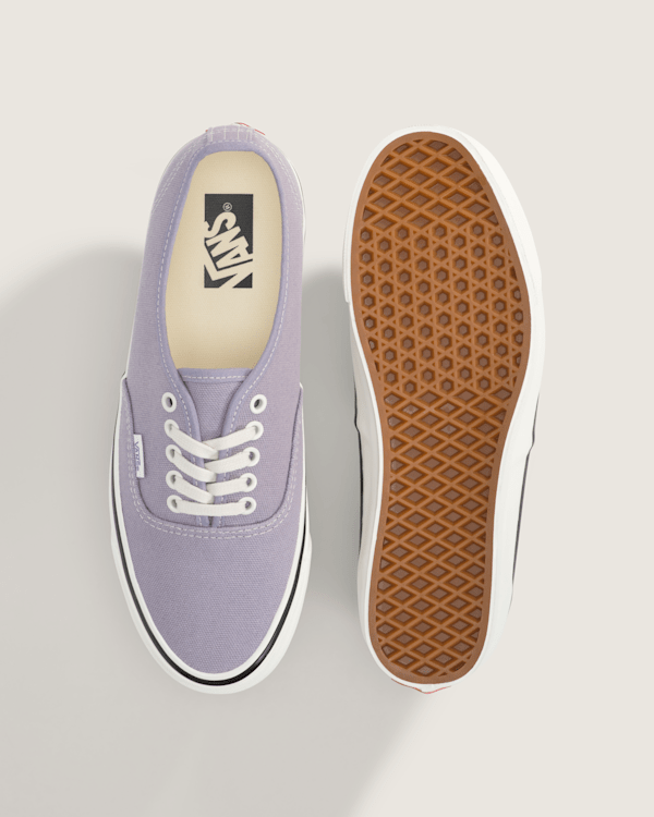 Premium Authentic Shoe in Lavender Purpe | Vans