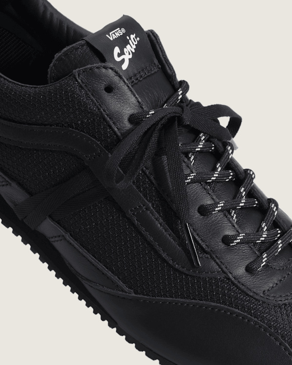 Premium Super Lowpro Trainer in Black | Vans