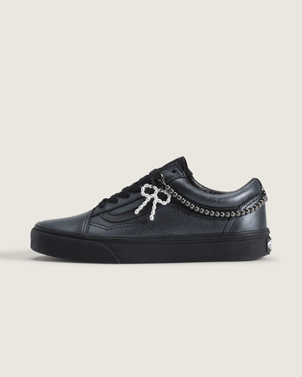 Old-Skool-Shoe-VANS-HERO.png