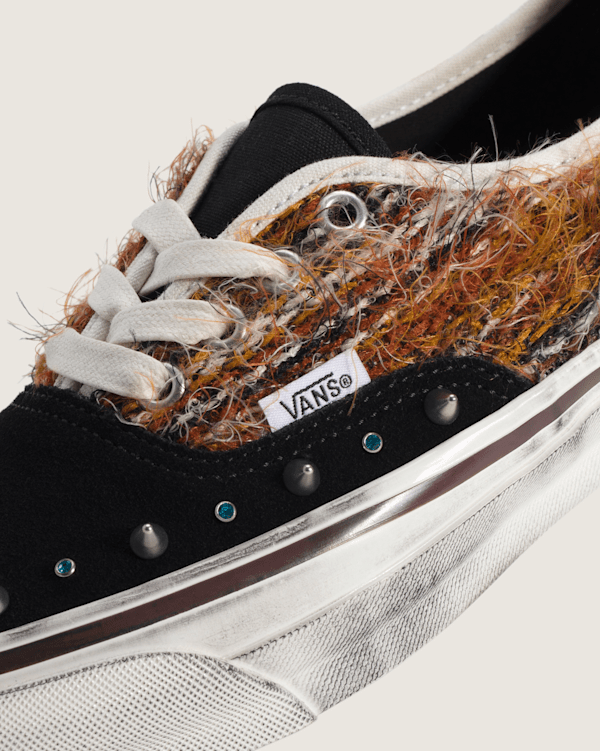 Premium Authentic 44 Shoe
