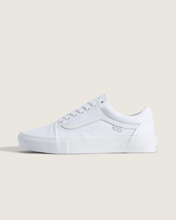 Skate Old Skool Shoe in True White | Vans