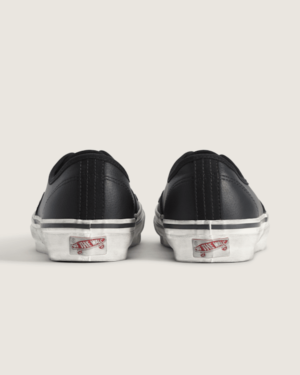 Premium Authentic Shoe in Black | Vans