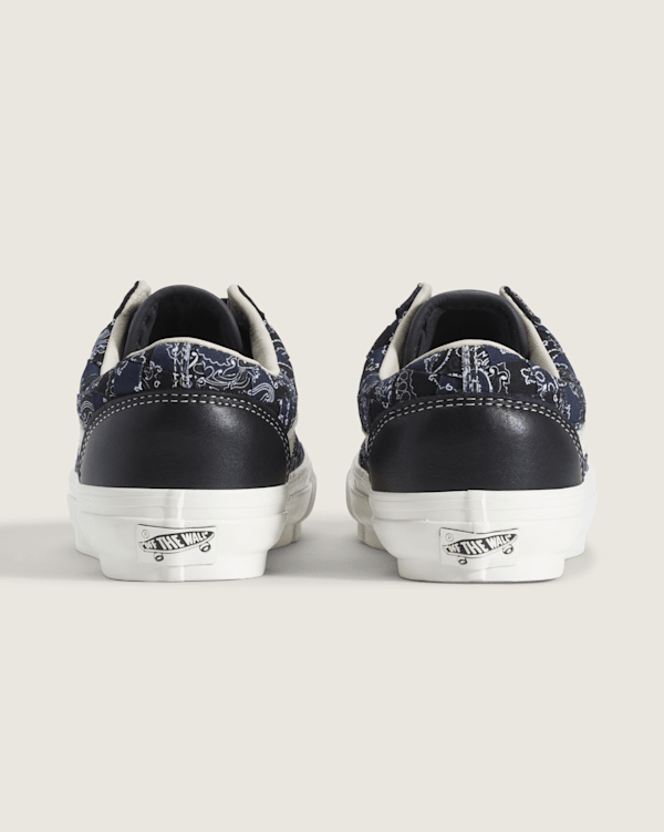 Premium Old Skool 36 Shoe in Black | Vans