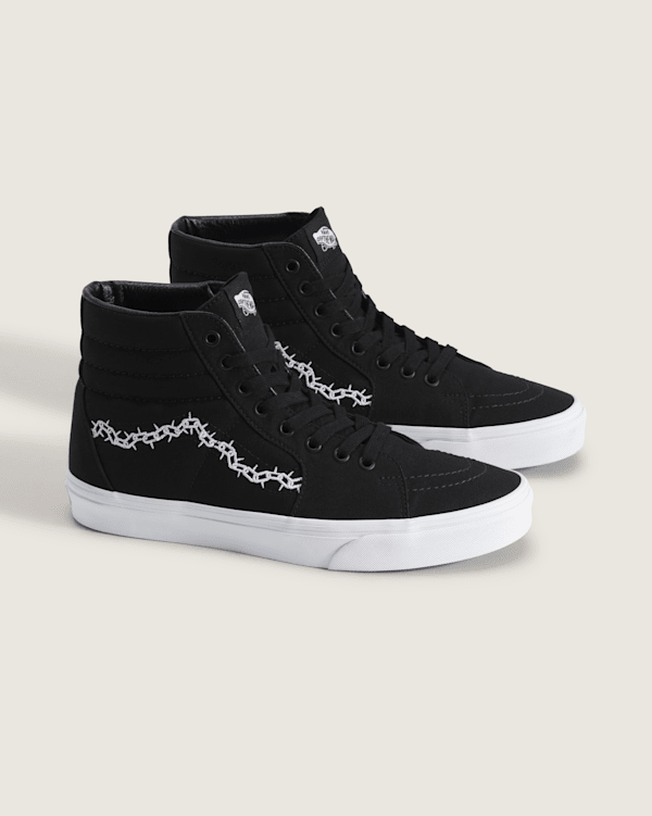 Sk8-Hi Shoe in Black / True White | Vans
