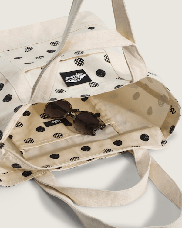 Tell All Zip Tote in Natural | Vans