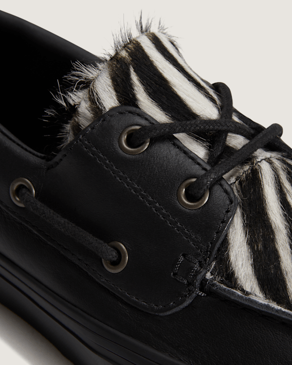 2-Eyelet Boat Shoe