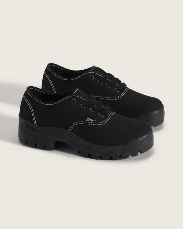 Premium Authentic Oxford Vibram Shoe | Vans US
