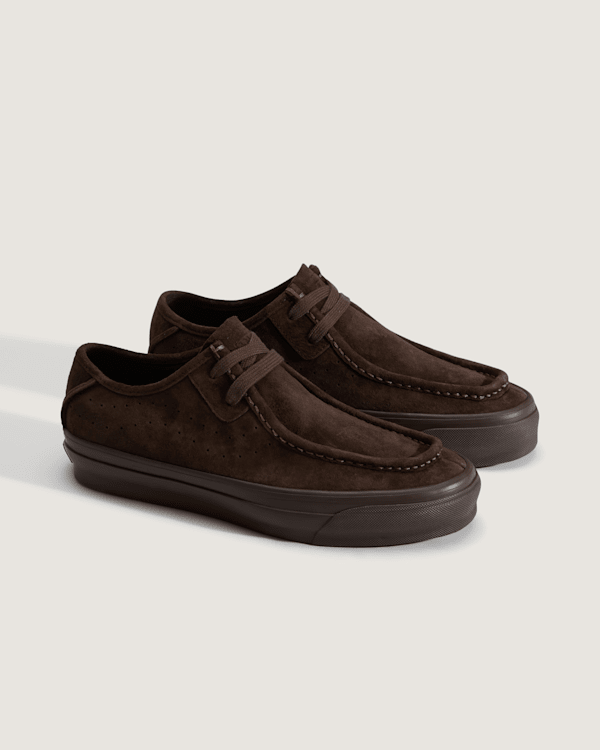 Premium SF Moc Low Shoe in Dark Brown | Vans
