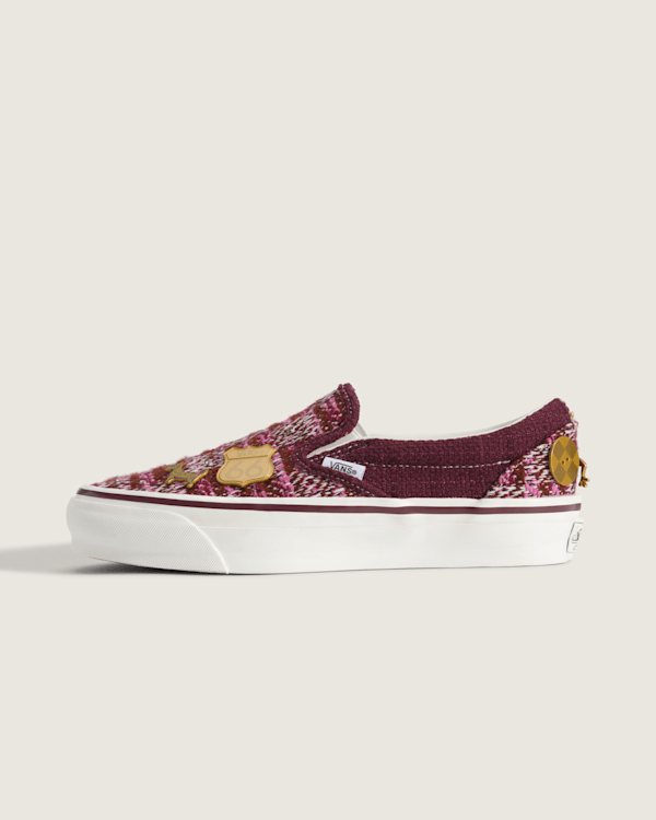 Premium Classic Slip-On Shoe in Brown / Pink | Vans
