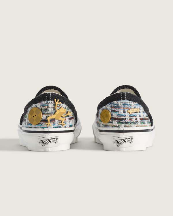 Premium Classic Slip-On Shoe in Black / White | Vans
