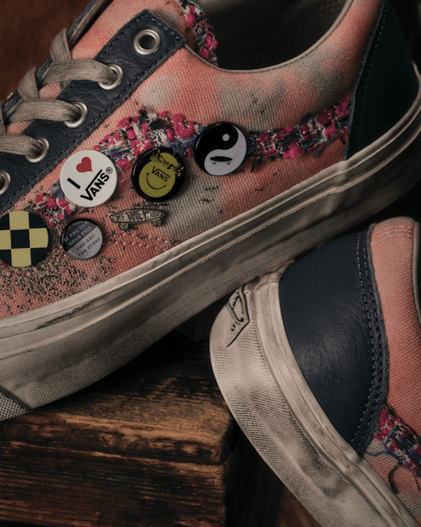Premium Old Skool 36 Shoe in Souvenir Asphalt Grey / Pink | Vans