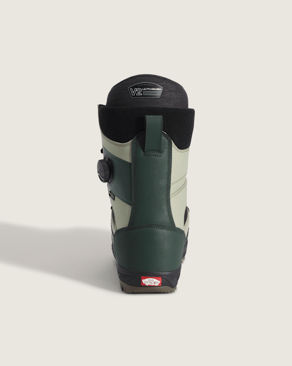 Invado Pro Snowboard Boot | Vans Canada