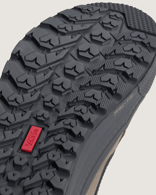 Sk8-Hi Waterproof Insulated Shoe