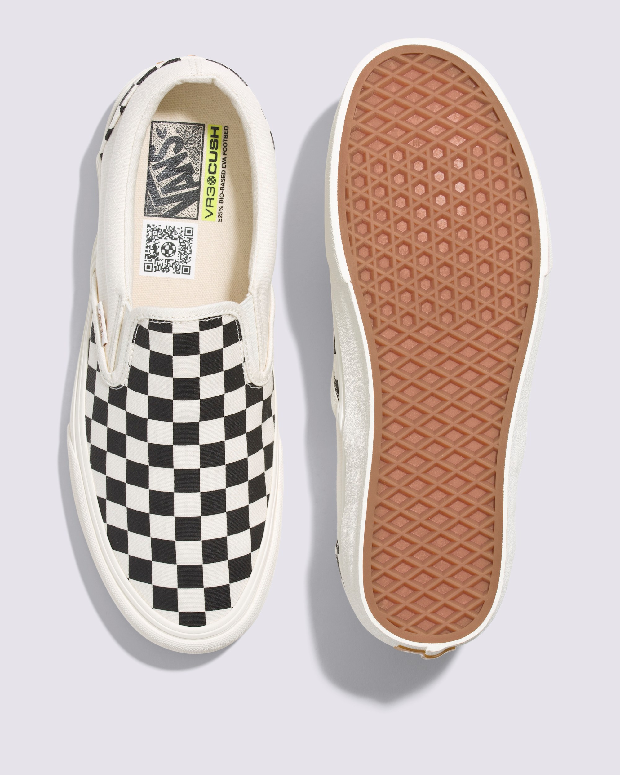 SlipOn VR3 Checkerboard Shoe VANS Black  Marshmallow White ALT2