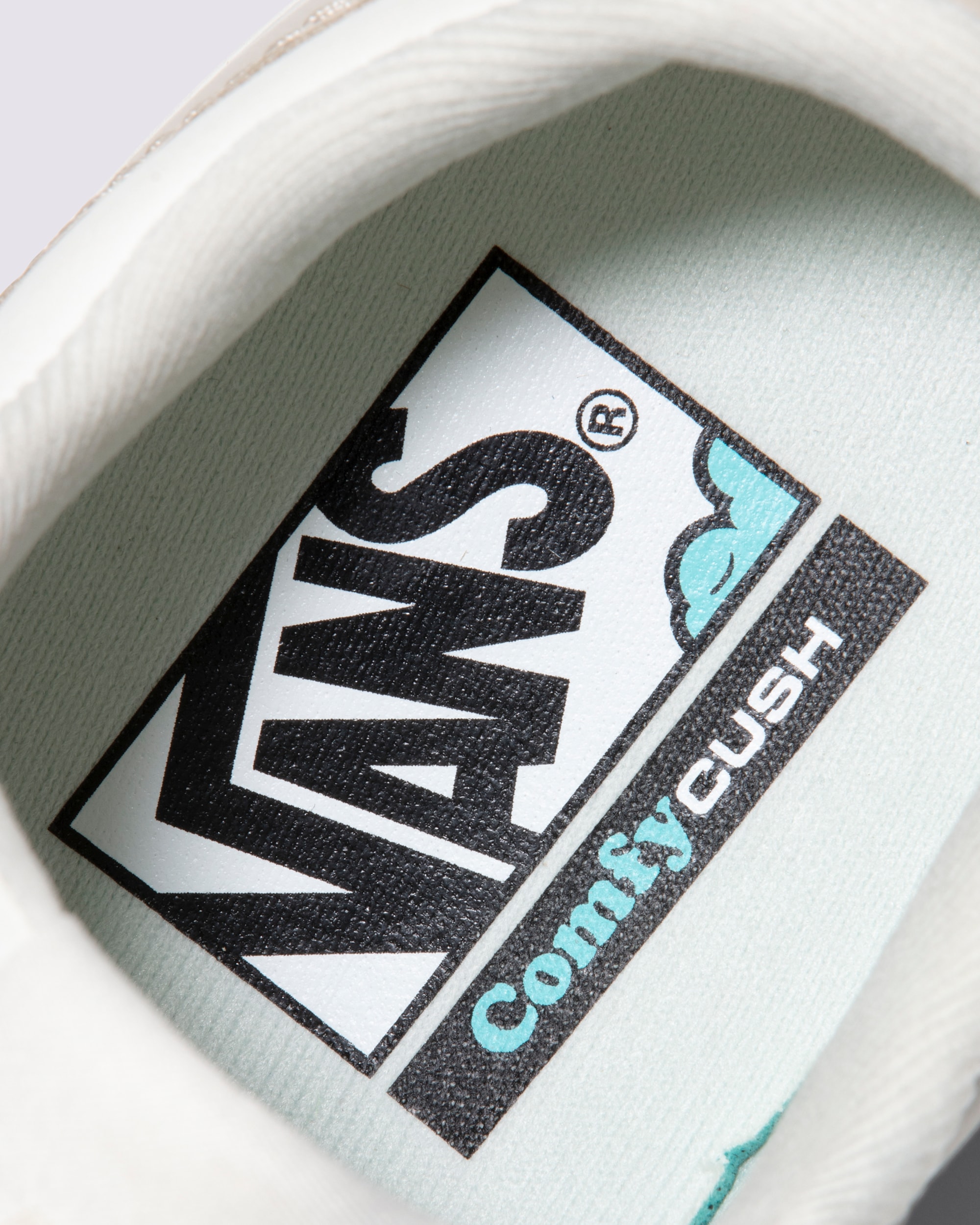 Lowland ComfyCush Shoe VANS Marshmallow White  Beige ALT6