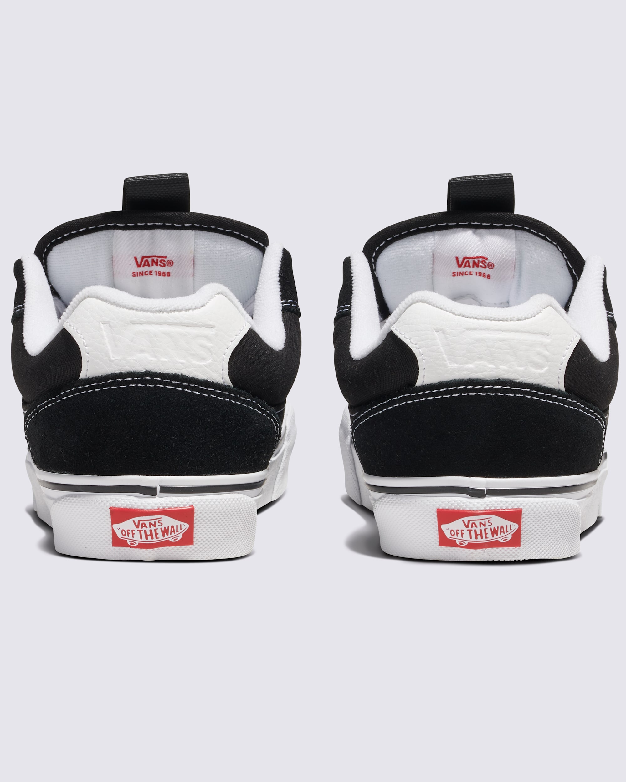 Chukka Push Shoe VANS Black  White ALT3