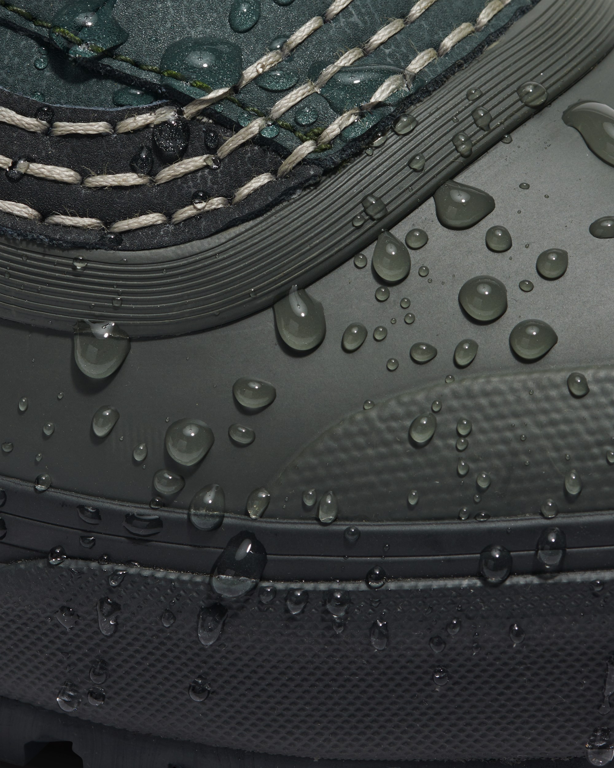 Standard Mid X Blake Paul Waterproof Boot VANS Forest Green  Black ALT5