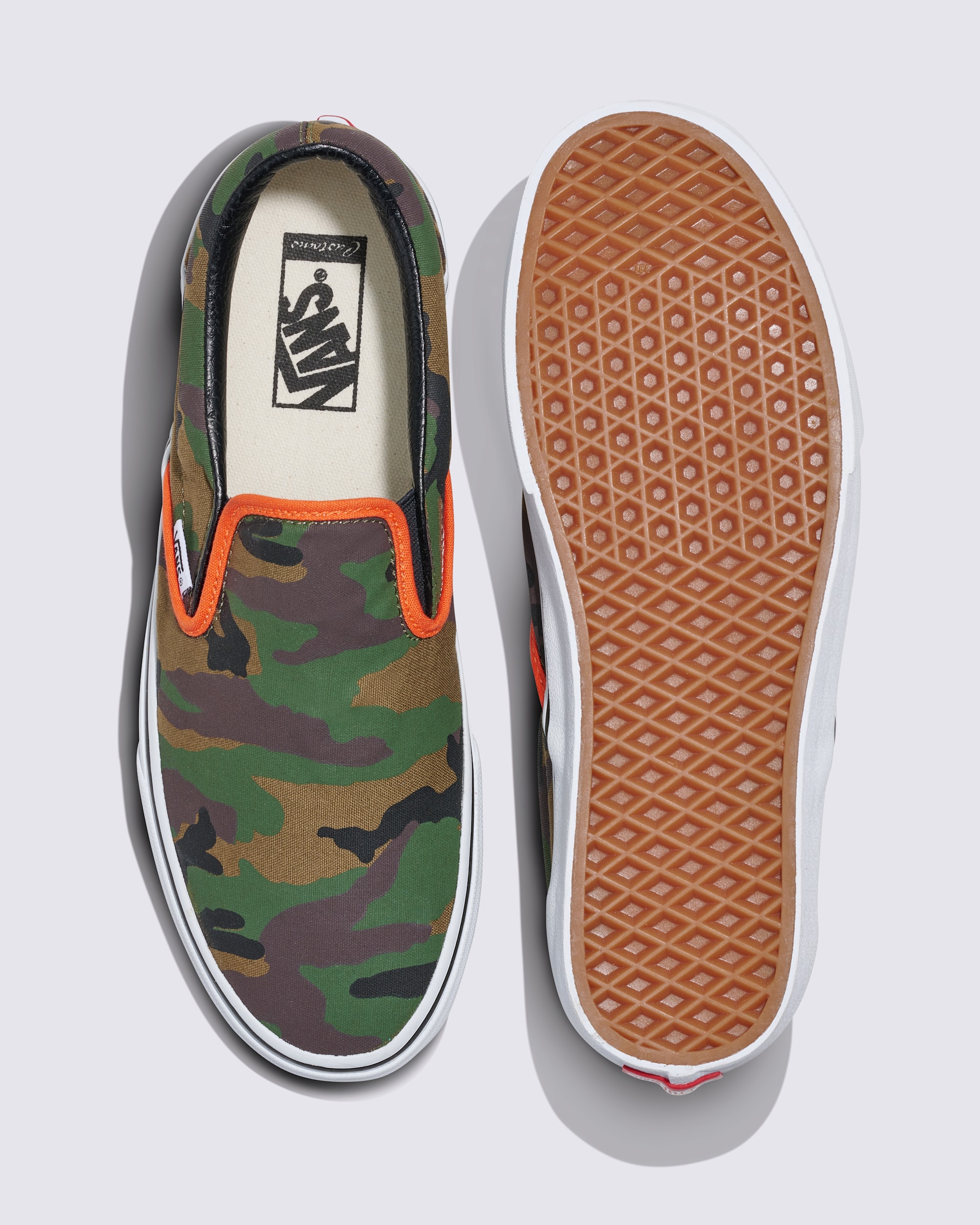 Customs Classic SlipOn Shoe VANS Camo Jungle Green ALT2