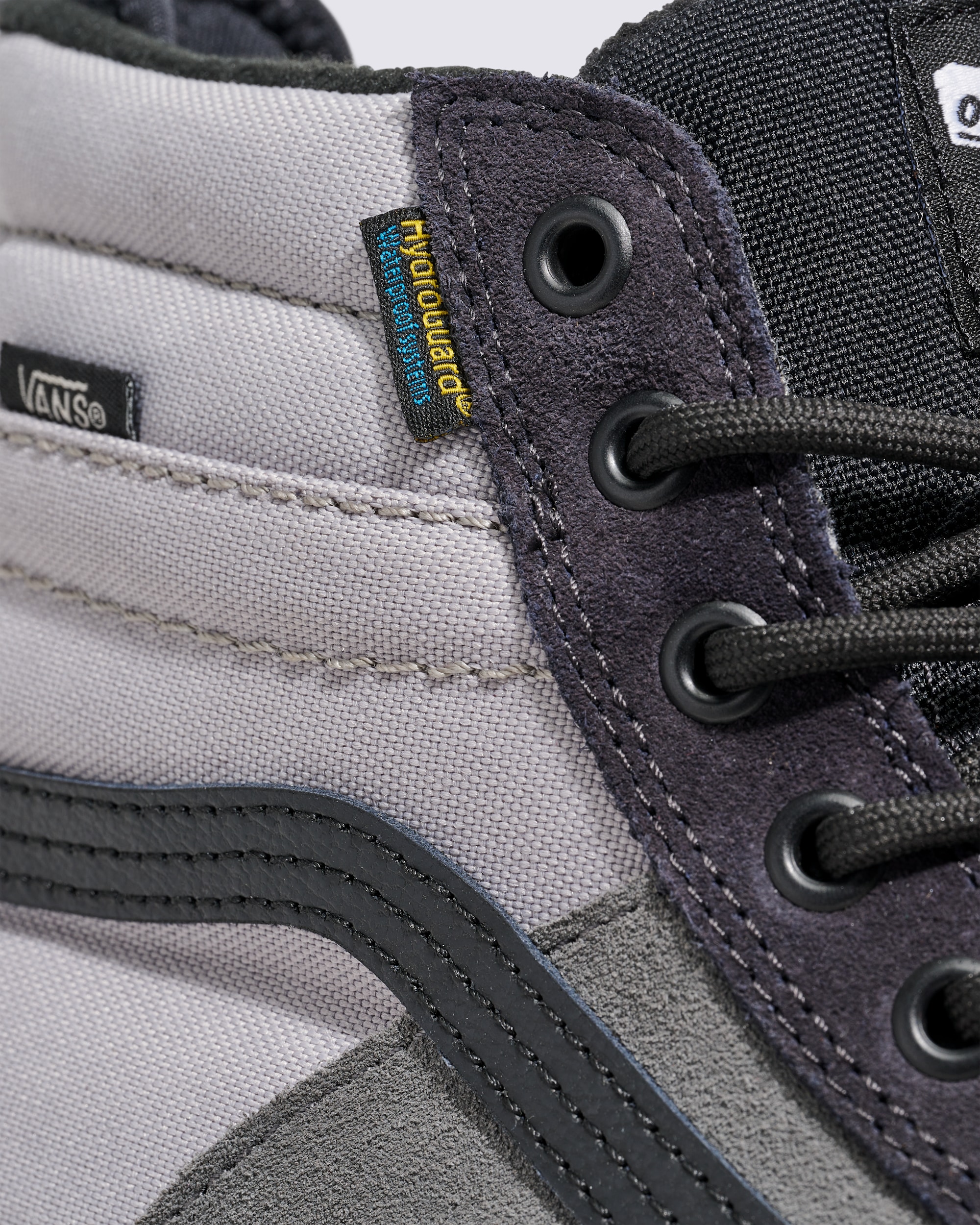 Sk8Hi Waterproof Insulated Shoe VANS Grey  Black ALT6