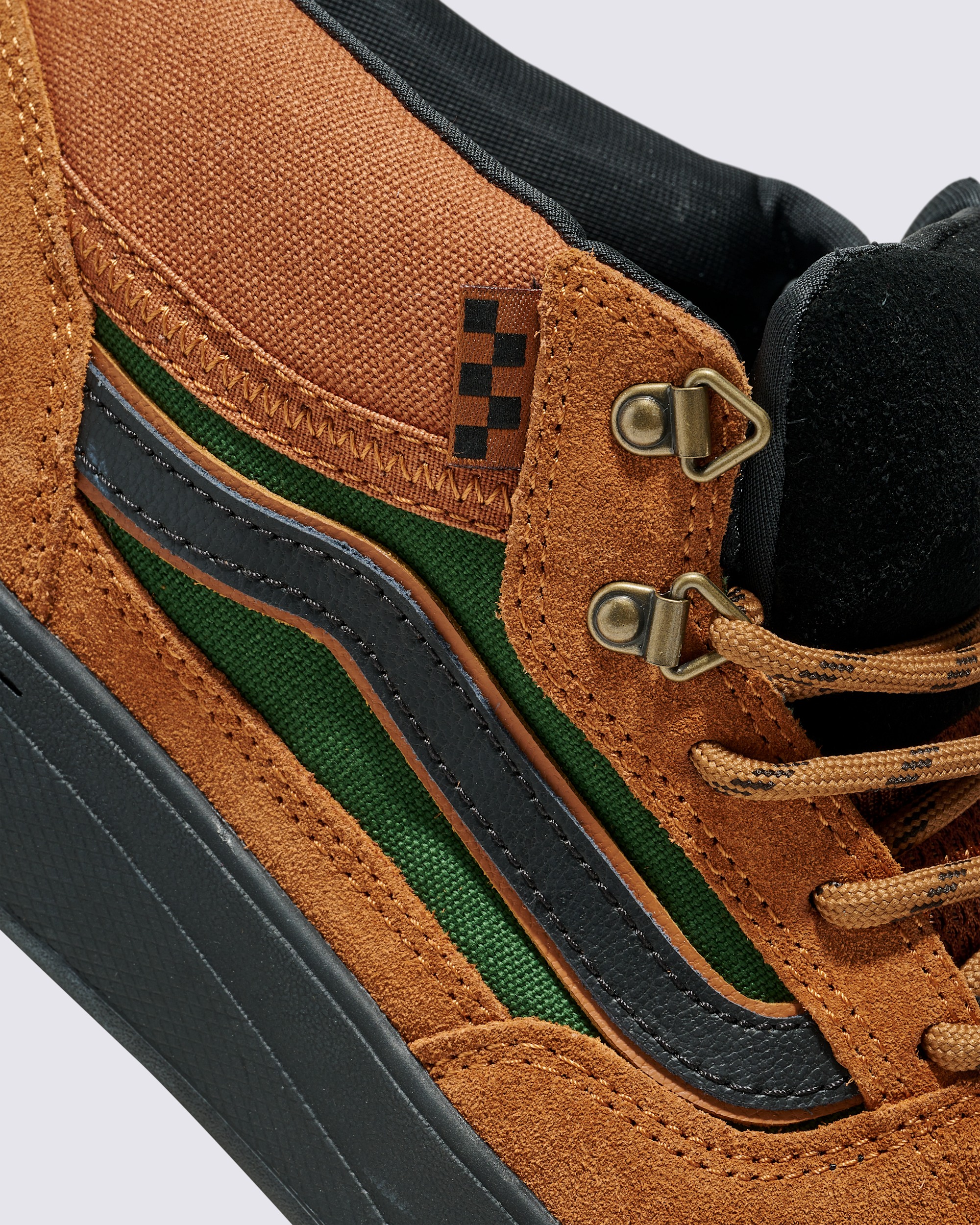 Skate Zahba Mid Shoe in Glazed Ginger Brown / Green | Vans