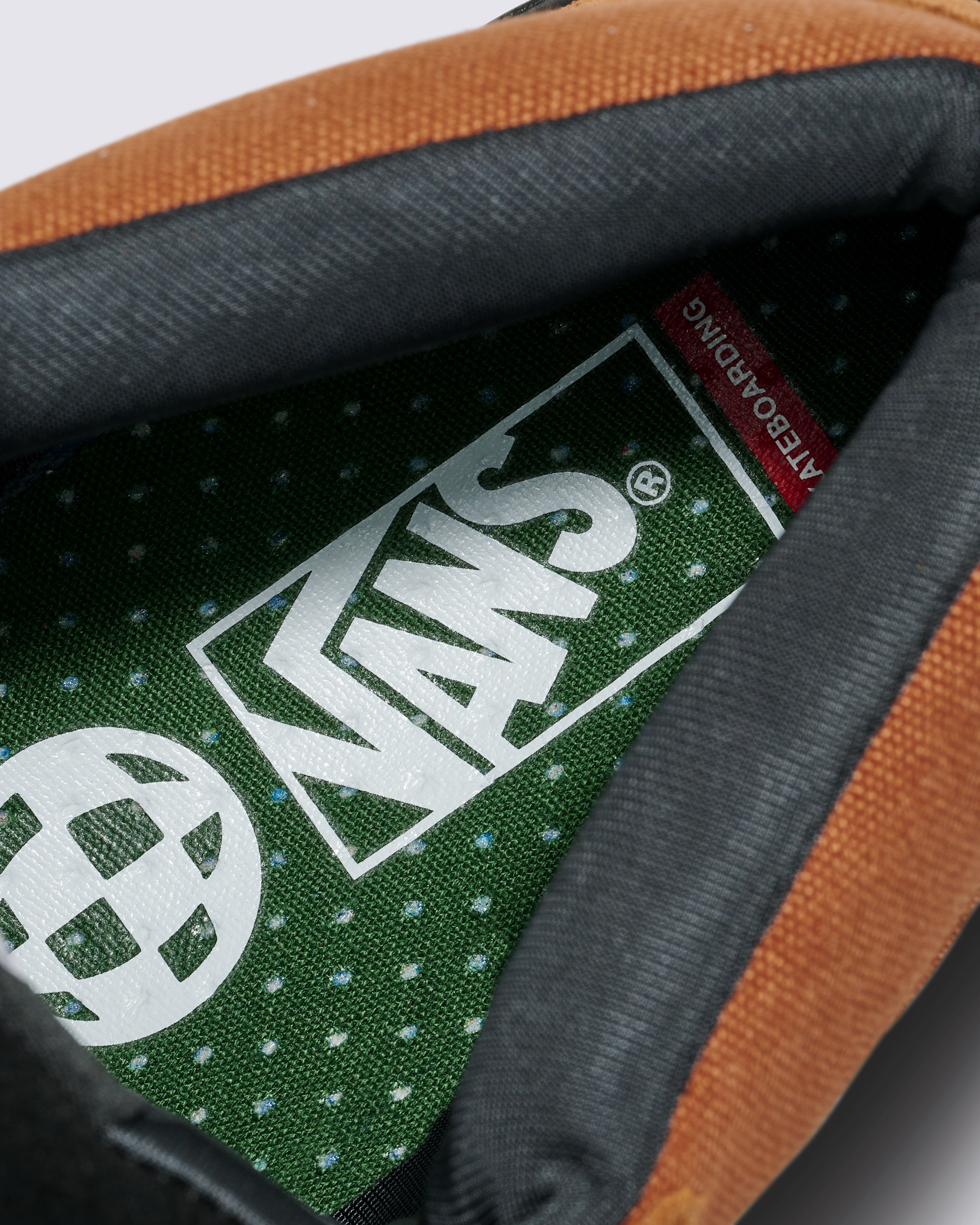 Skate Zahba Mid Shoe in Glazed Ginger Brown / Green | Vans
