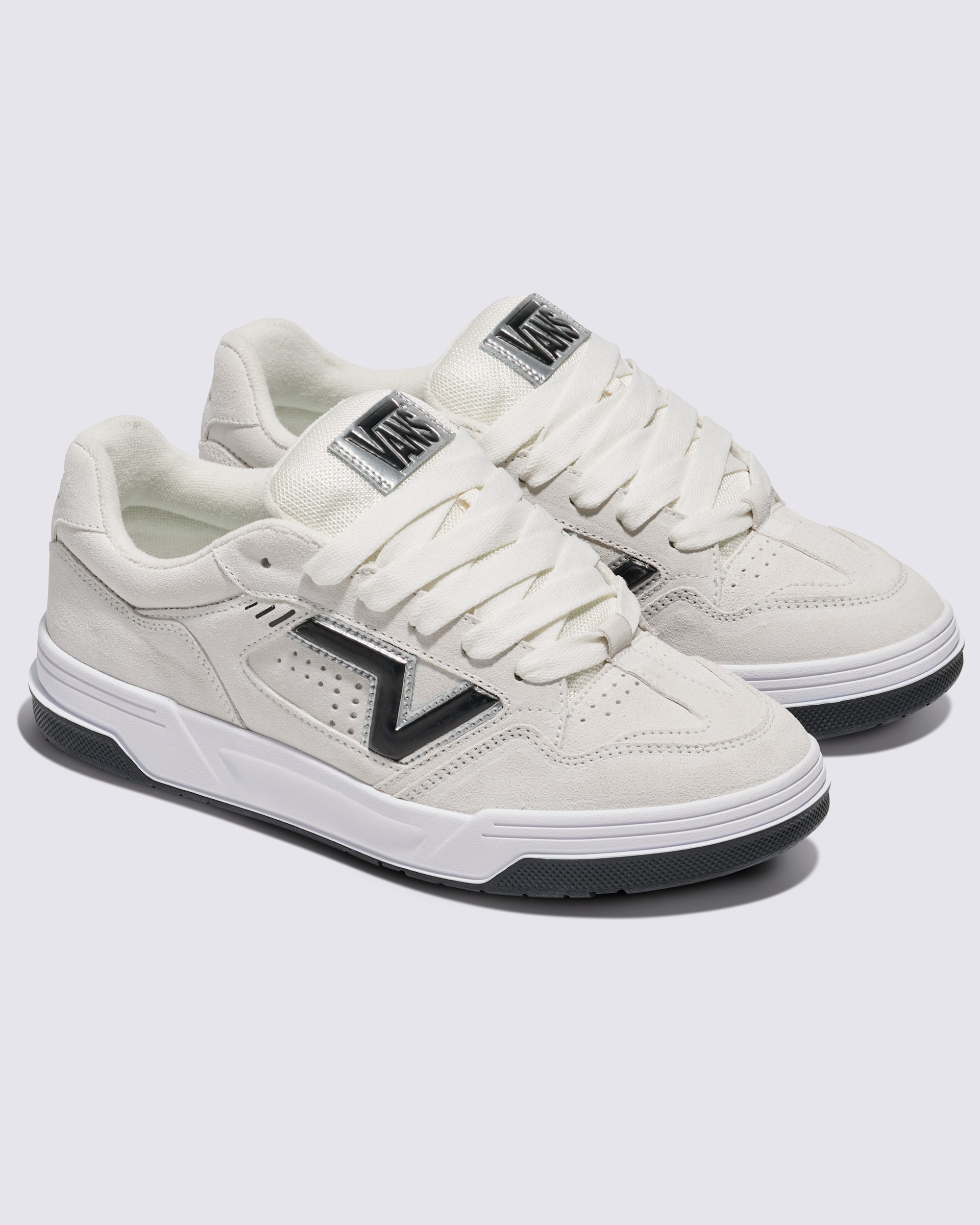 Upland Shoe VANS Marshmallow White  Silver  Black ALT1