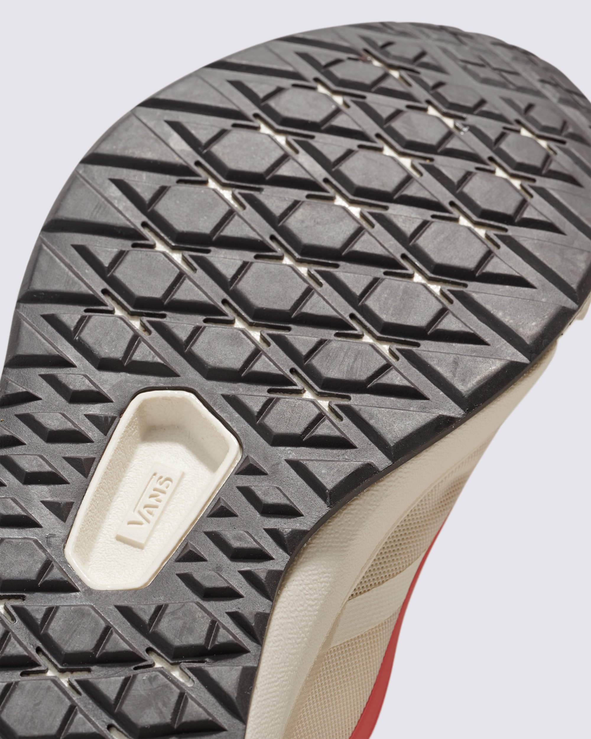 Chaussure UltraRange 20 VANS Beige crme ALT4