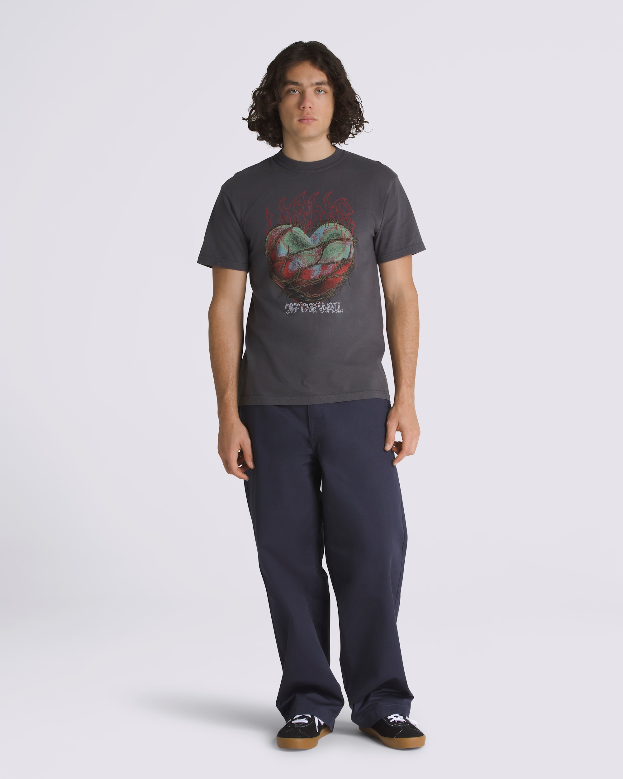 Valentines Day Bounded Heart TShirt VANS Phantom Grey ALT1