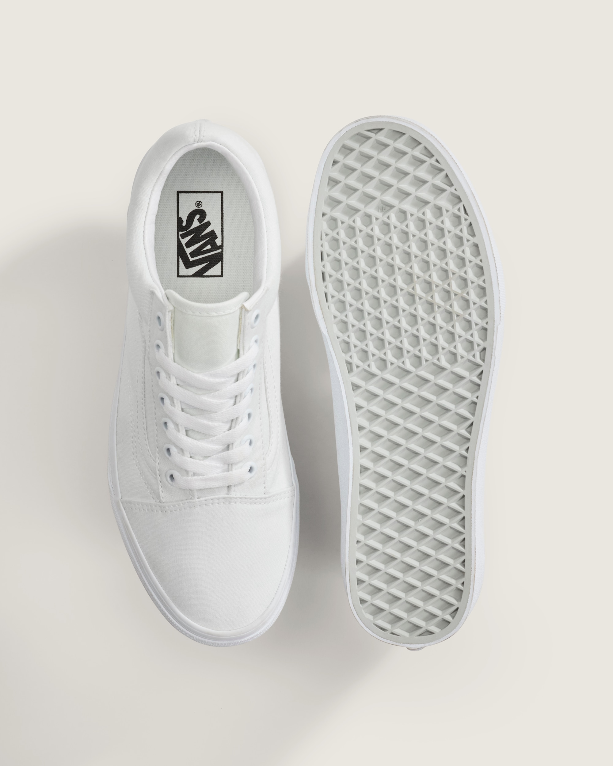 Old Skool Shoe VANS True White ALT3