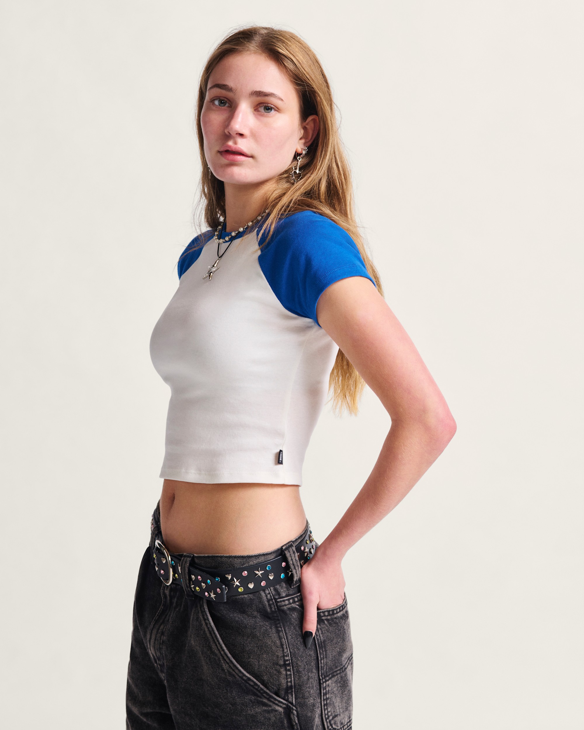 Clare Raglan TShirt VANS White  True Blue ALT4