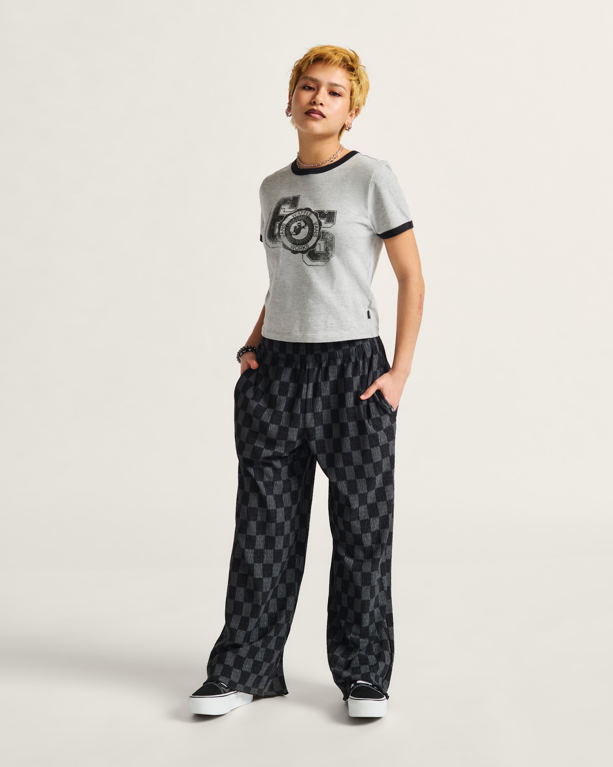 Campus Tour Ringer TShirt VANS Heather Grey  Black ALT4