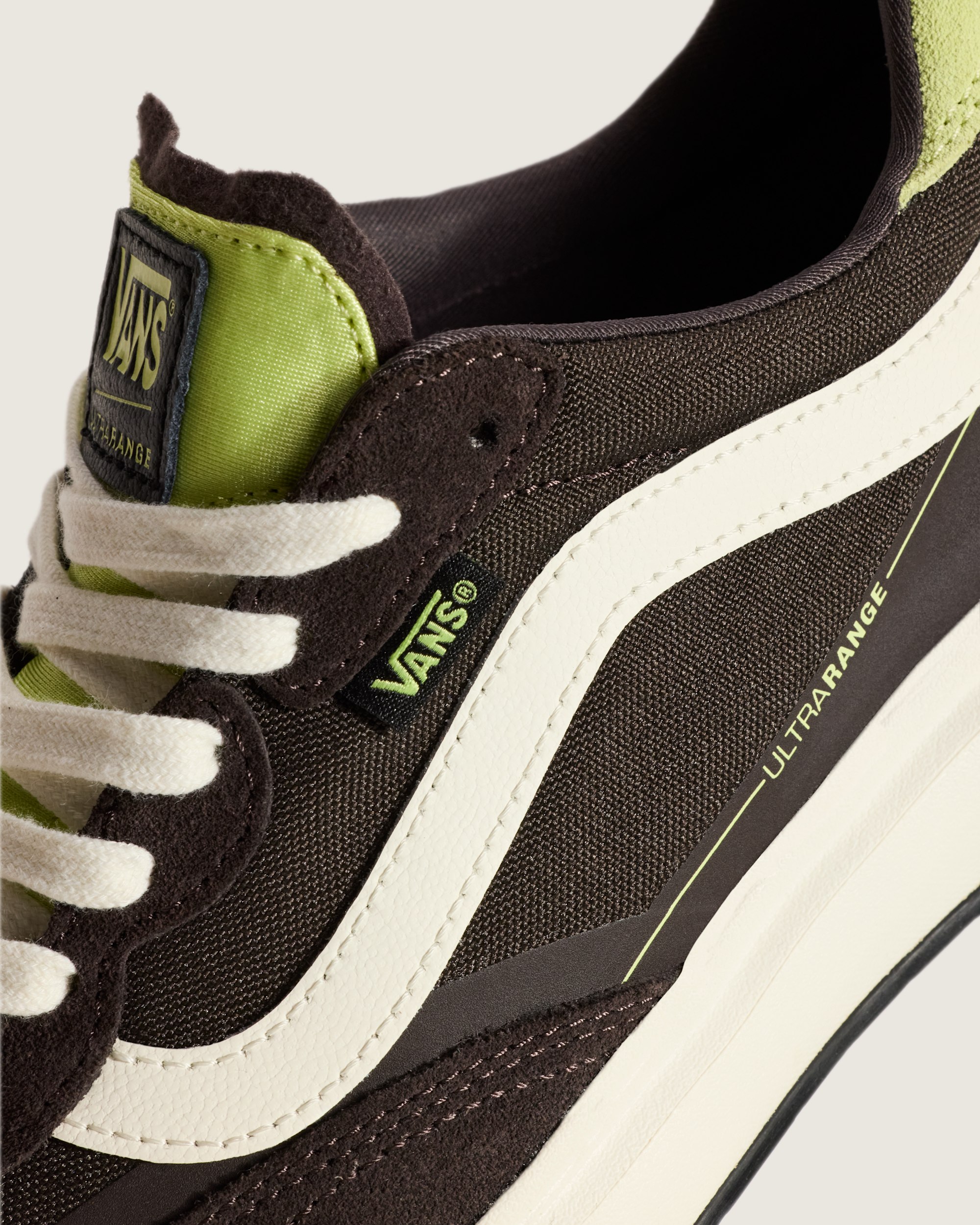 UltraRange 20 Shoe VANS Dark Brown ALT5