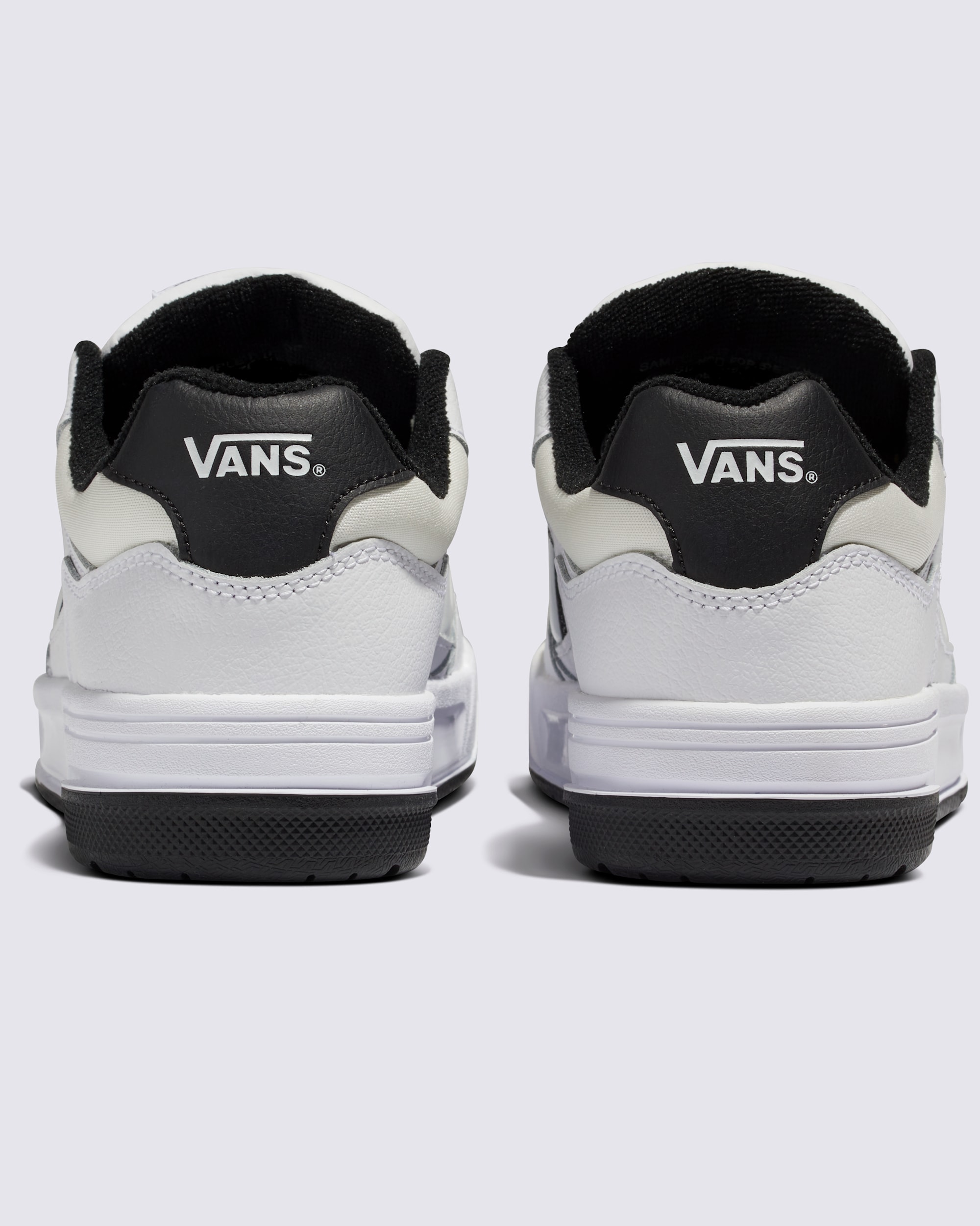 Upland Shoe VANS White  Black ALT7