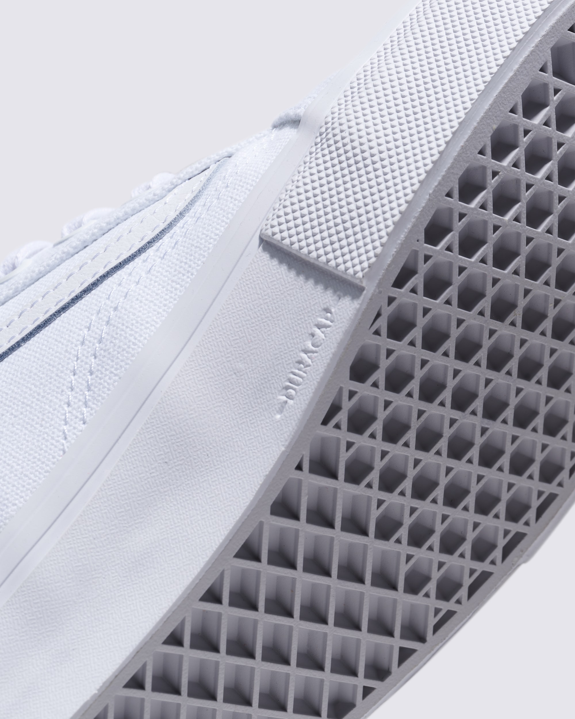 Skate Old Skool Shoe VANS True White ALT5