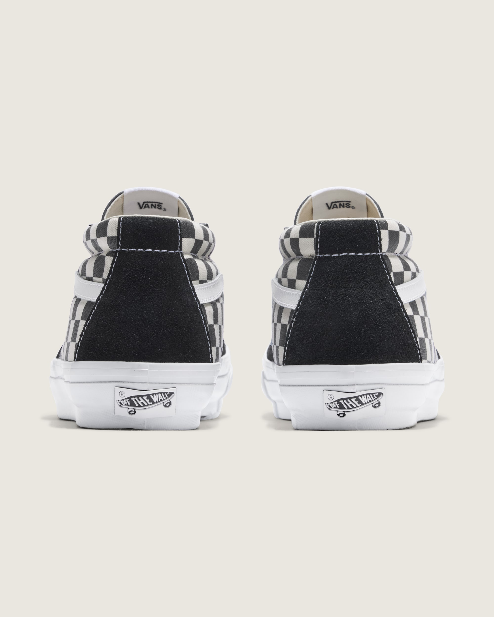 Premium Sk8Mid Shoe VANS Black  White ALT3