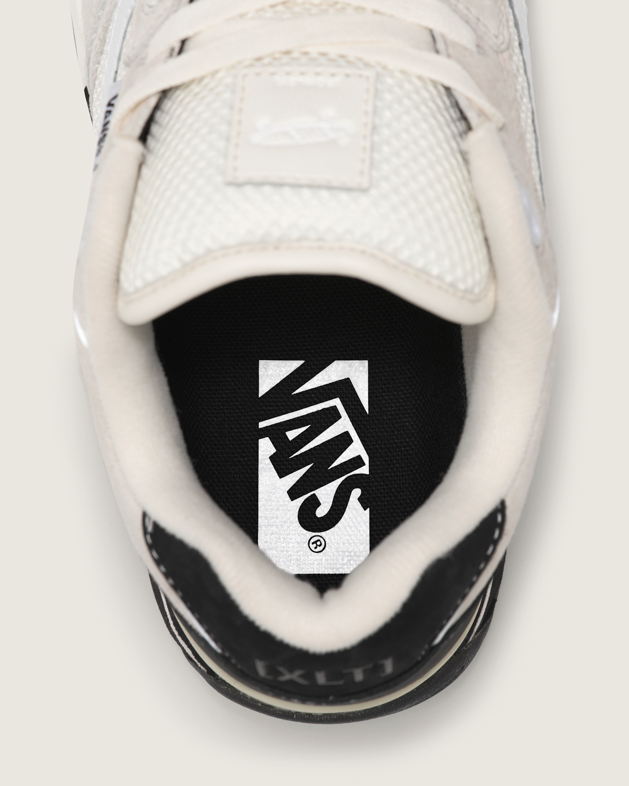 Premium Rowley XLT Shoe VANS Off Road Egret White ALT4