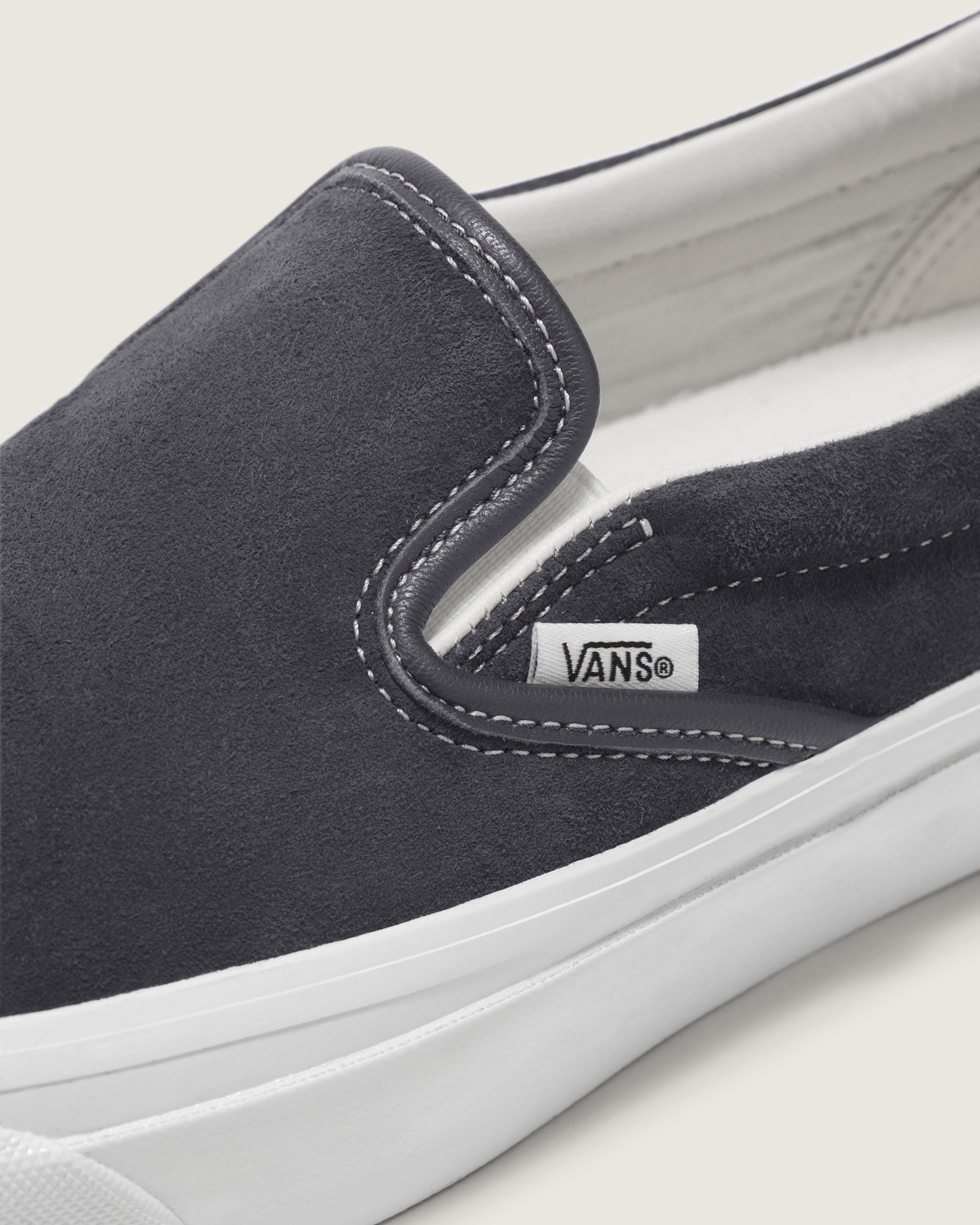 Premium Classic SlipOn Suede Shoe VANS Nine Iron Grey ALT5